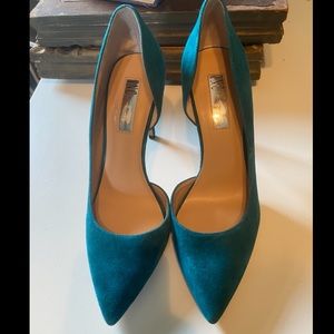 INC Teal suede pumps
